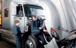Five Reasons to Use a Heavy Equipment Mechanic on Long Island