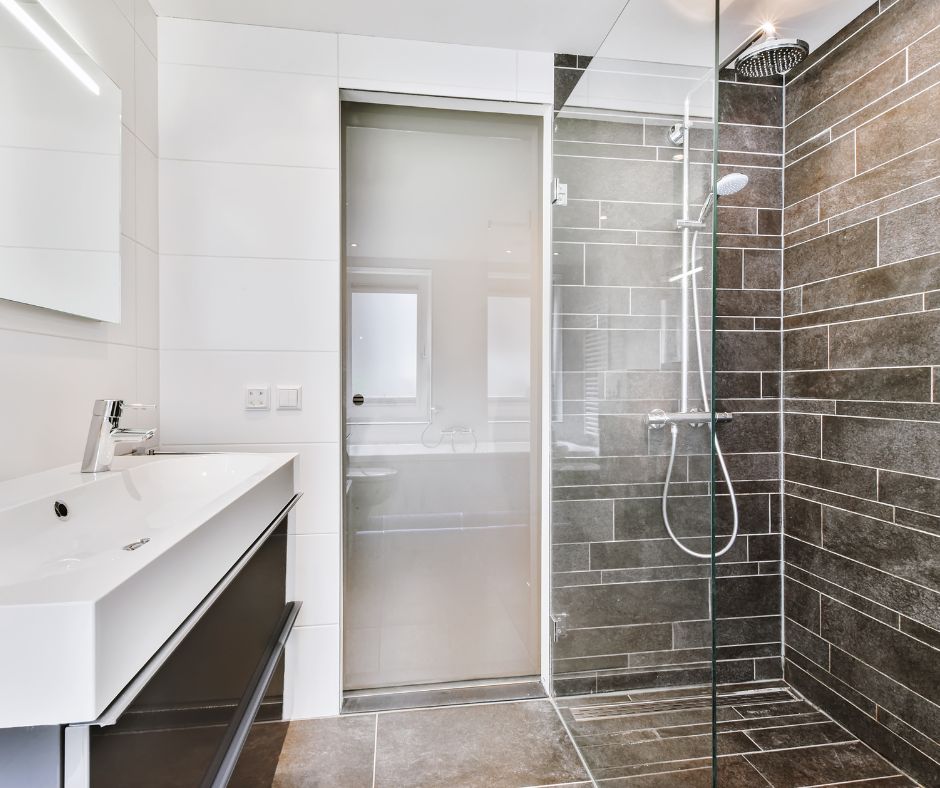 Leaking Shower Solutions to Prevent Serious Damage